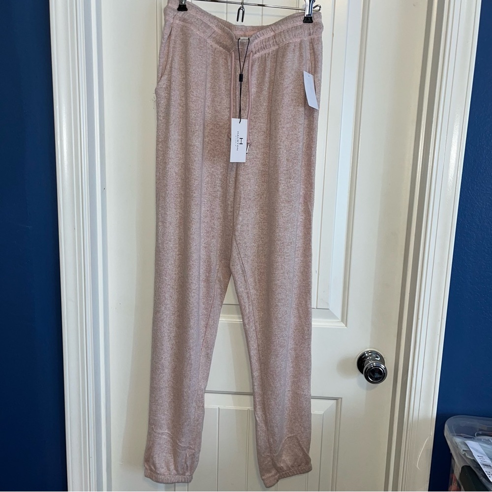 Halston Lounge Pants Silky Soft Size Medium NWT D1